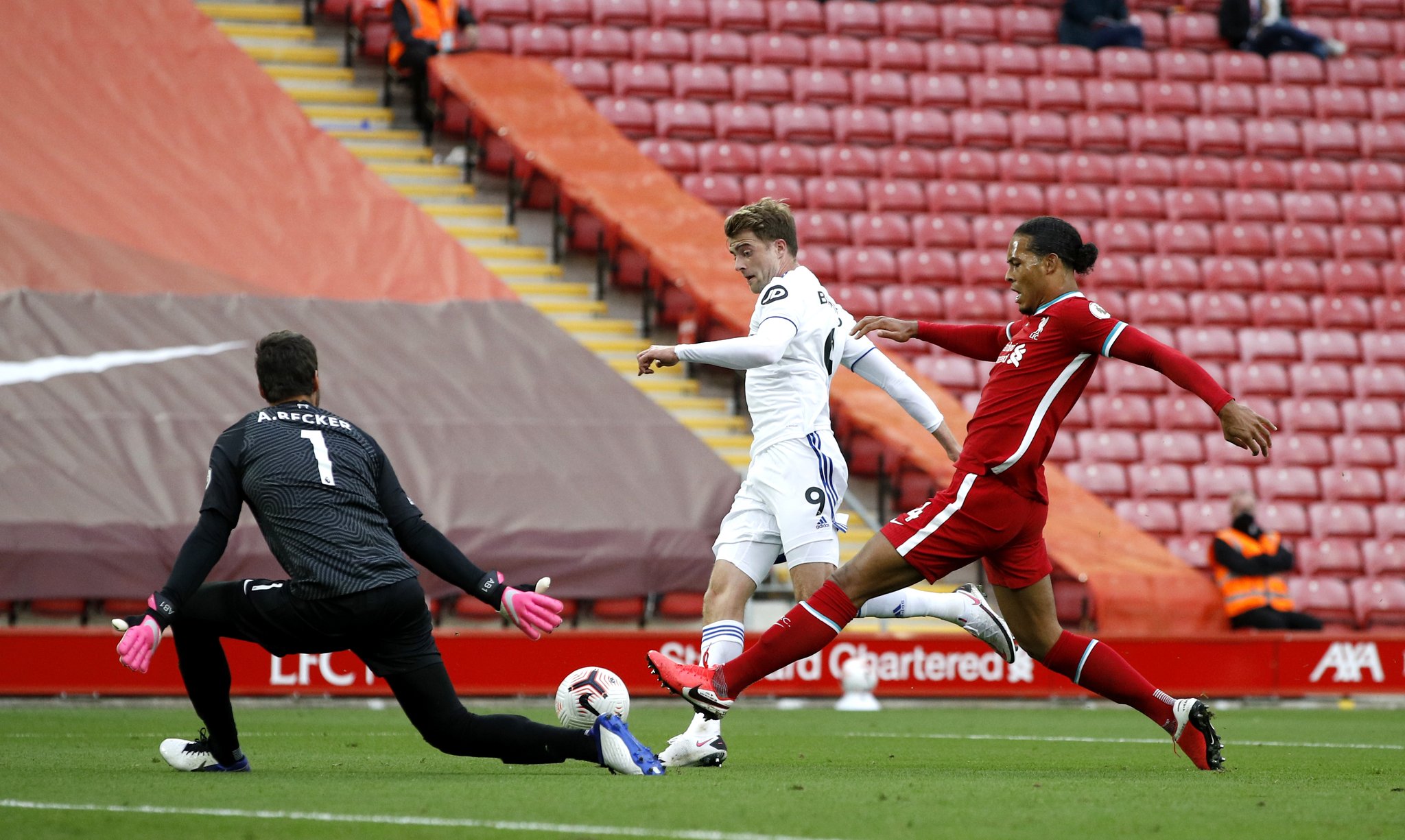 守虽然顽强 守虽然顽强