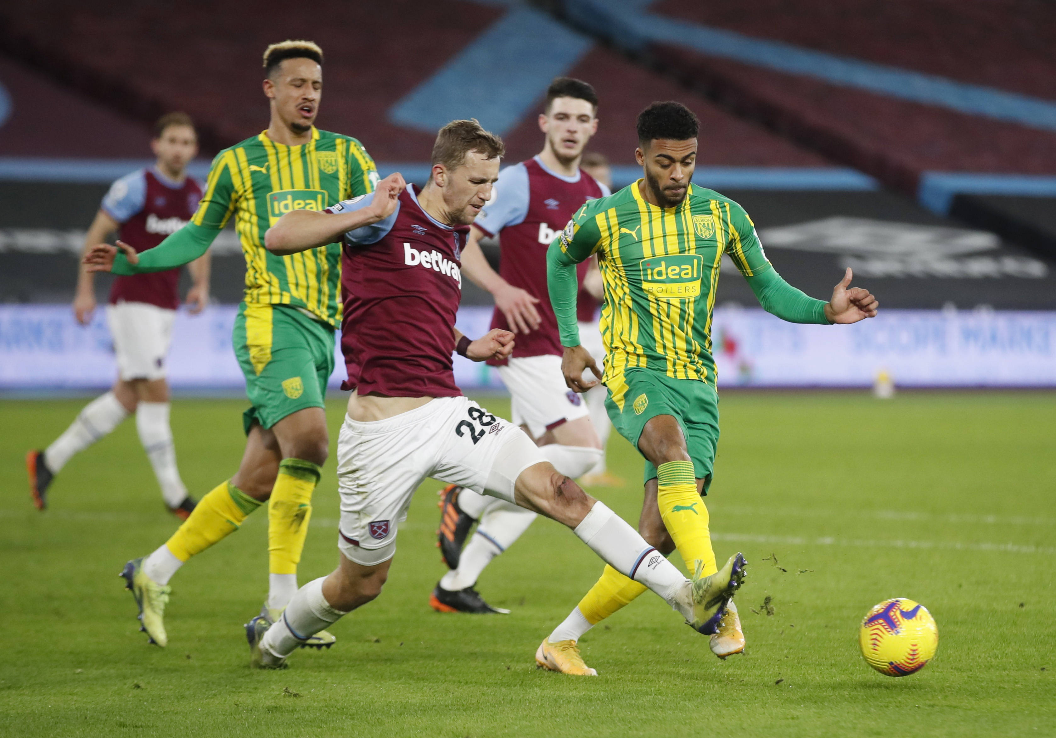 包括某些欧 包括某些欧